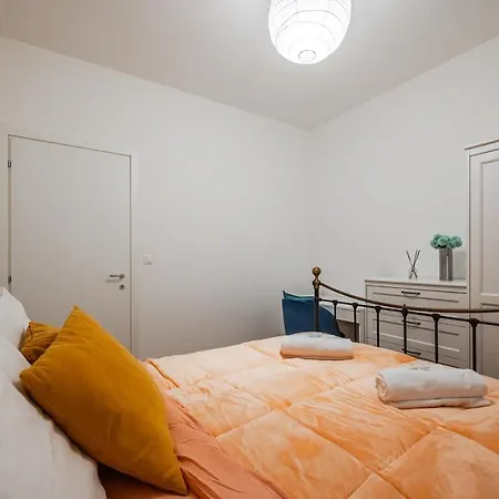 Apartamento In Centro Pochi Minuti Dal Mare - Aria Condizionata *